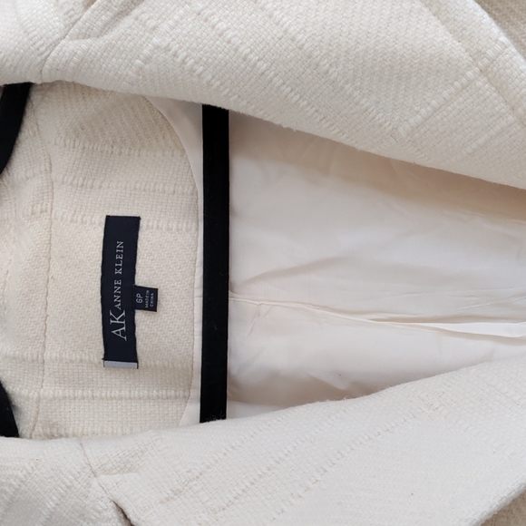 Anne Klein Jacket - Picture 2 of 4